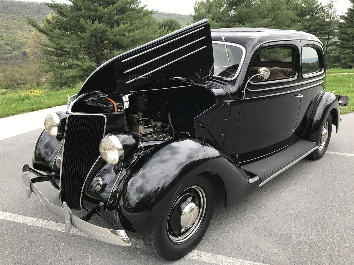 1936 Ford Tudor Sedan - Firewall