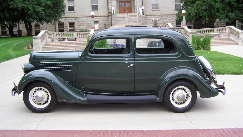 1936 Ford Tudor Sedan